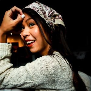 Meet your Posher, Song